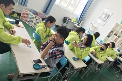 圣寵馴犬學校第37期畢業(yè)考試